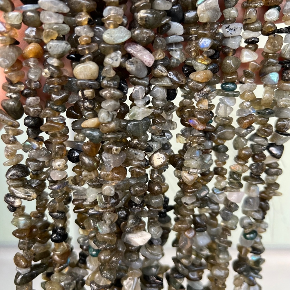 Bulk Labradorite chip beads strand, ~80cm with 200–230 drilled beads, ideal for designers, craft projects, and wholesale orders.