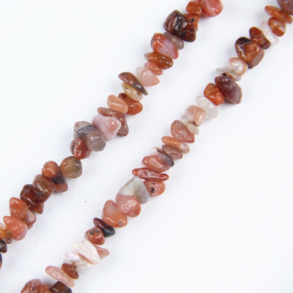 Stunning Red Agate chip beads, 5-8mm, 80cm strand, ideal for making bold and beautiful jewelry.