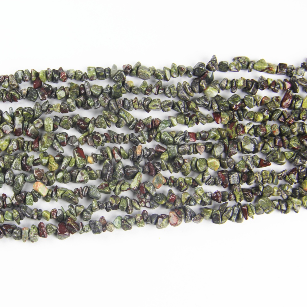 80cm strand gemstone beads featuring drilled Dragon Blood Stone chips