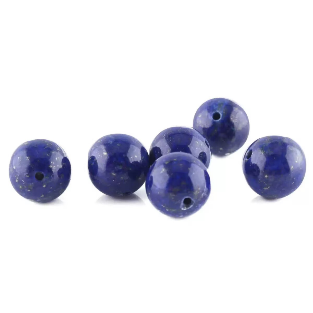 Authentic Lapis Lazuli beads (8mm) in this bracelet help heal chakras, enhance clarity, and foster emotional and spiritual growth. Perfect for everyday wear